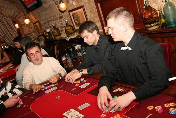 Cotton Poker Club